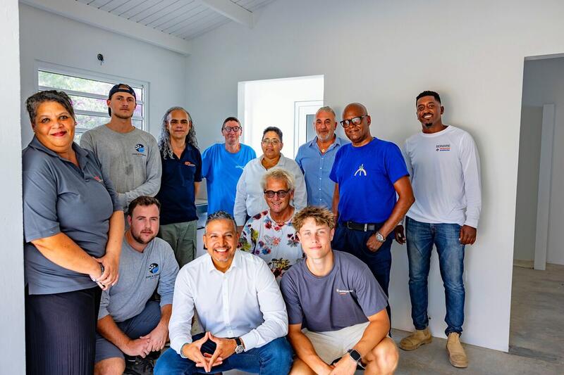 Konstrukshon di e di sinku kamber na Hòspice Kas Flamboyan den fase final