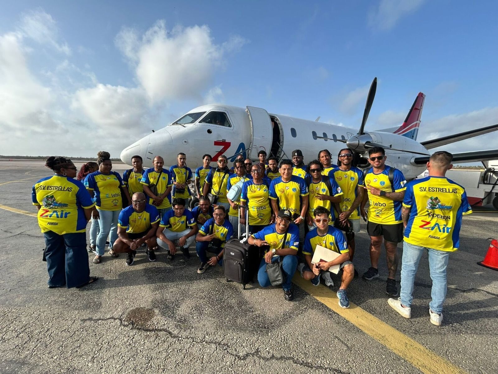 SV Estrellas Senior i Unified rumbo Aruba pa kompetí